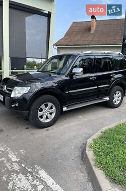 Внедорожник / Кроссовер Mitsubishi Pajero 2007 в Жмеринке