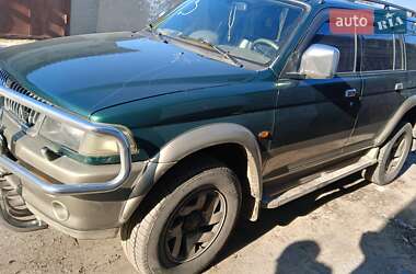 Позашляховик / Кросовер Mitsubishi Pajero 1999 в Харкові
