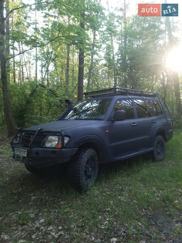 Mitsubishi Pajero 2001