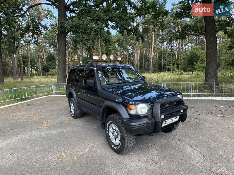 Mitsubishi Pajero 1994