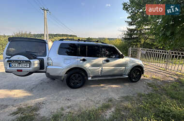 Mitsubishi Pajero 2007