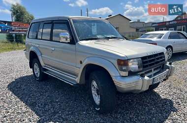 Внедорожник / Кроссовер Mitsubishi Pajero 1993 в Харькове