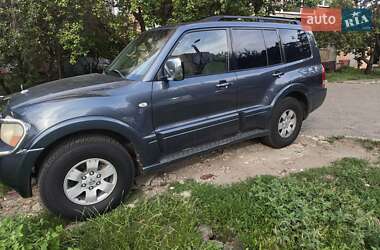 Позашляховик / Кросовер Mitsubishi Pajero 2006 в  фото 8 Позашляховик / Кросовер Mitsubishi Pajero 2006 в