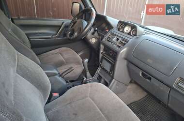Внедорожник / Кроссовер Mitsubishi Pajero 1996 в 
