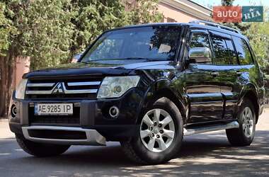 Позашляховик / Кросовер Mitsubishi Pajero 2009 в Кривому Розі