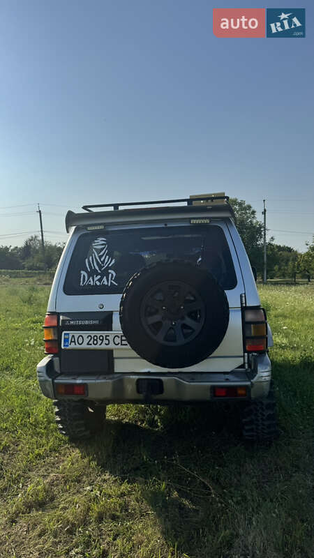 Позашляховик / Кросовер Mitsubishi Pajero 1992 в Ужгороді