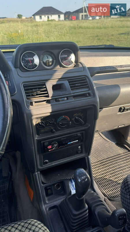 Позашляховик / Кросовер Mitsubishi Pajero 1992 в Ужгороді
