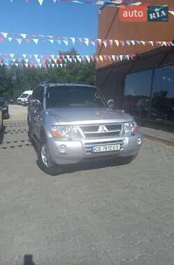 Внедорожник / Кроссовер Mitsubishi Pajero 2007 в Черновцах