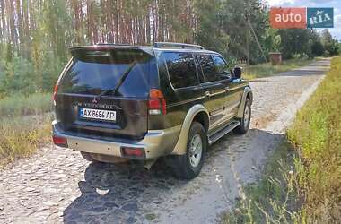 Внедорожник / Кроссовер Mitsubishi Pajero 2002 в 
