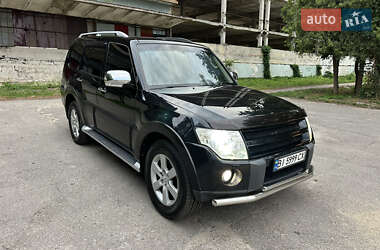 Внедорожник / Кроссовер Mitsubishi Pajero 2007 в Полтаве