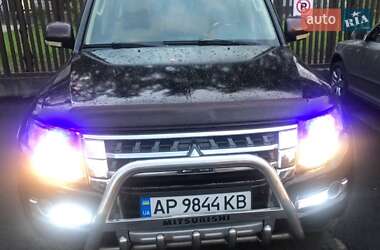 Внедорожник / Кроссовер Mitsubishi Pajero 2008 в 