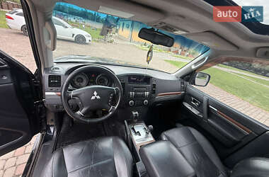 Внедорожник / Кроссовер Mitsubishi Pajero 2008 в 