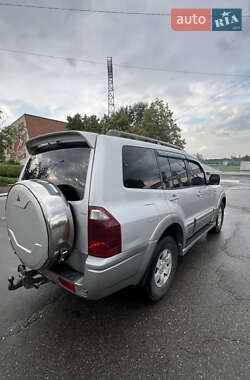 Внедорожник / Кроссовер Mitsubishi Pajero 2003 в 