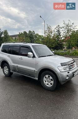 Внедорожник / Кроссовер Mitsubishi Pajero 2003 в 