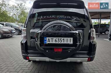 Внедорожник / Кроссовер Mitsubishi Pajero 2007 в 