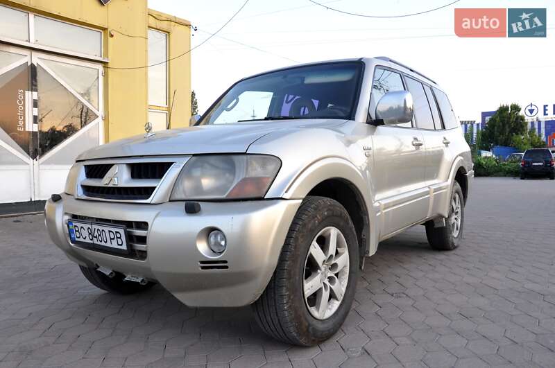 Внедорожник / Кроссовер Mitsubishi Pajero 2006 в Львове
