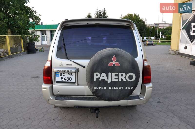 Внедорожник / Кроссовер Mitsubishi Pajero 2006 в Львове