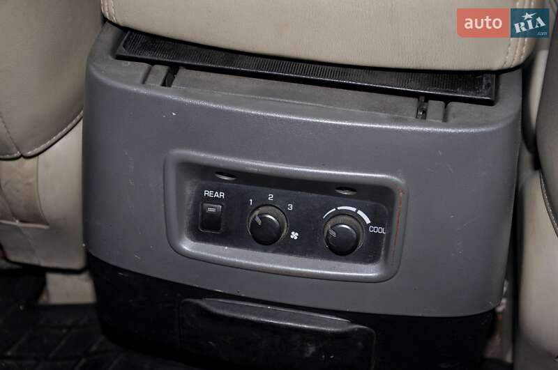 Внедорожник / Кроссовер Mitsubishi Pajero 2006 в Львове