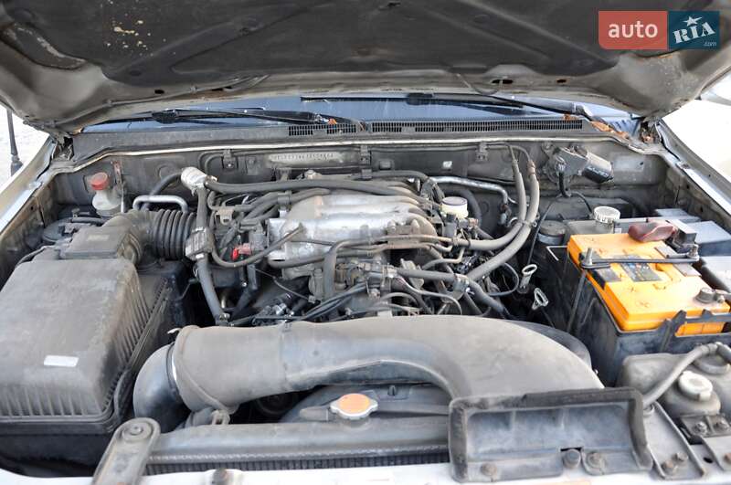 Внедорожник / Кроссовер Mitsubishi Pajero 2006 в Львове