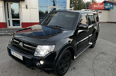 Внедорожник / Кроссовер Mitsubishi Pajero 2008 в 