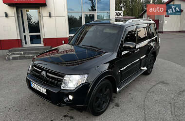 Mitsubishi Pajero 2008