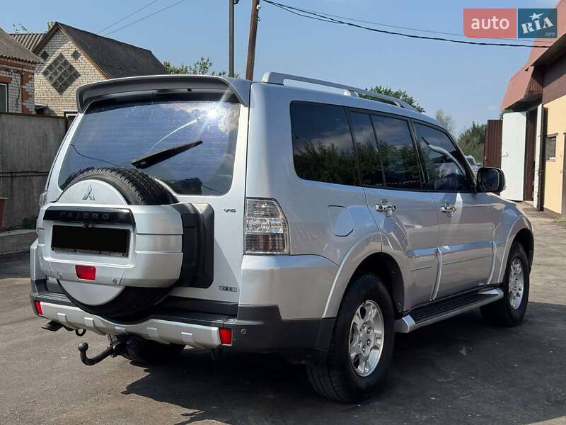 Внедорожник / Кроссовер Mitsubishi Pajero 2008 в Ахтырке