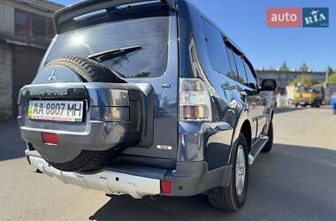 Внедорожник / Кроссовер Mitsubishi Pajero 2008 в 