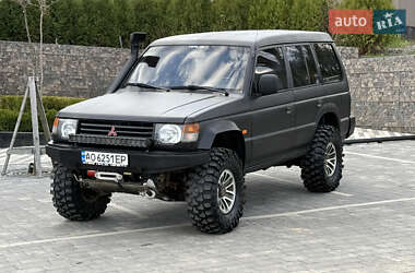 Внедорожник / Кроссовер Mitsubishi Pajero 1994 в 