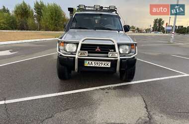 Позашляховик / Кросовер Mitsubishi Pajero 1995 в Києві