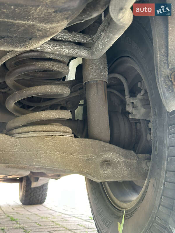 Внедорожник / Кроссовер Mitsubishi Pajero 2000 в Каневе