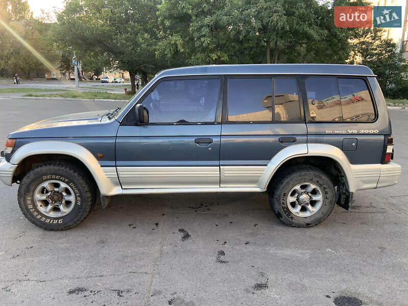 Mitsubishi Pajero 1996