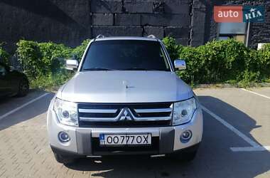Mitsubishi Pajero 2008