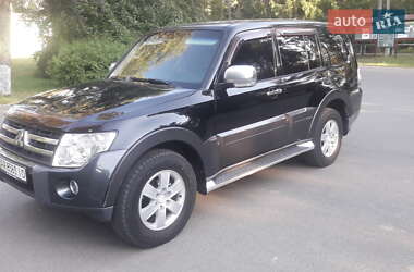 Позашляховик / Кросовер Mitsubishi Pajero 2007 в 