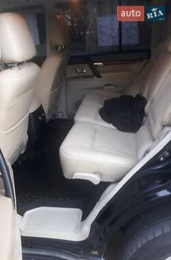 Позашляховик / Кросовер Mitsubishi Pajero 2007 в 