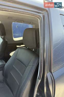 Внедорожник / Кроссовер Mitsubishi Pajero 2000 в 