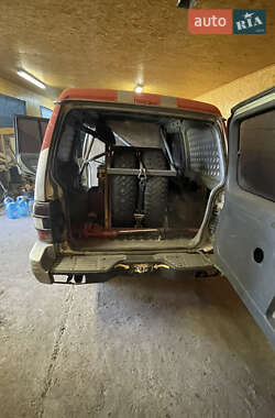 Внедорожник / Кроссовер Mitsubishi Pajero 1994 в 