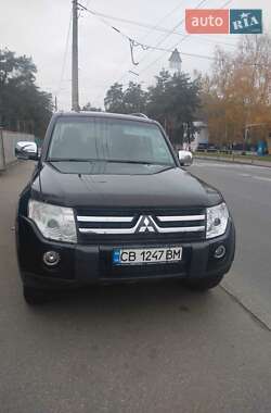 Mitsubishi Pajero 2008