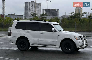 Внедорожник / Кроссовер Mitsubishi Pajero 2003 в 