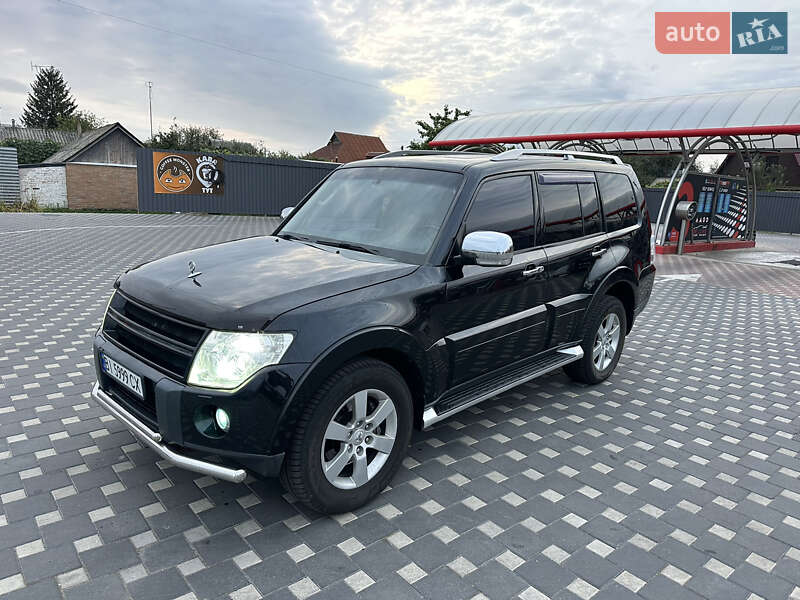 Mitsubishi Pajero 2007