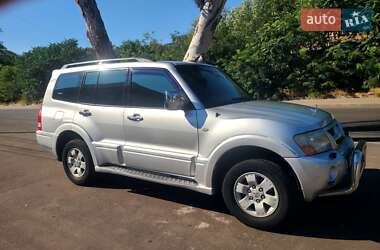 Внедорожник / Кроссовер Mitsubishi Pajero 2003 в Одессе