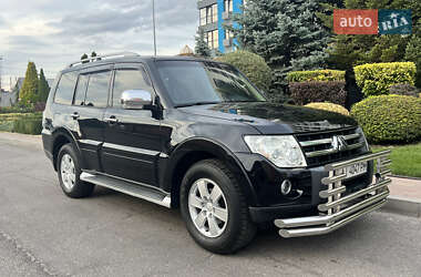 Позашляховик / Кросовер Mitsubishi Pajero 2007 в Дніпрі