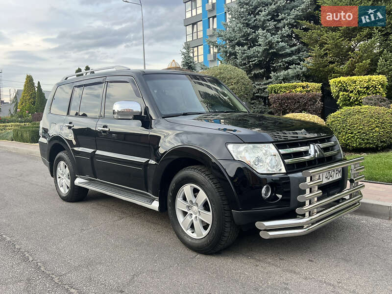 Mitsubishi Pajero 2007