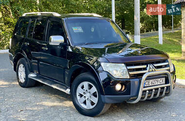 Позашляховик / Кросовер Mitsubishi Pajero 2008 в Чернівцях