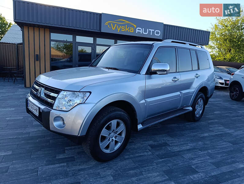 Mitsubishi Pajero 2008