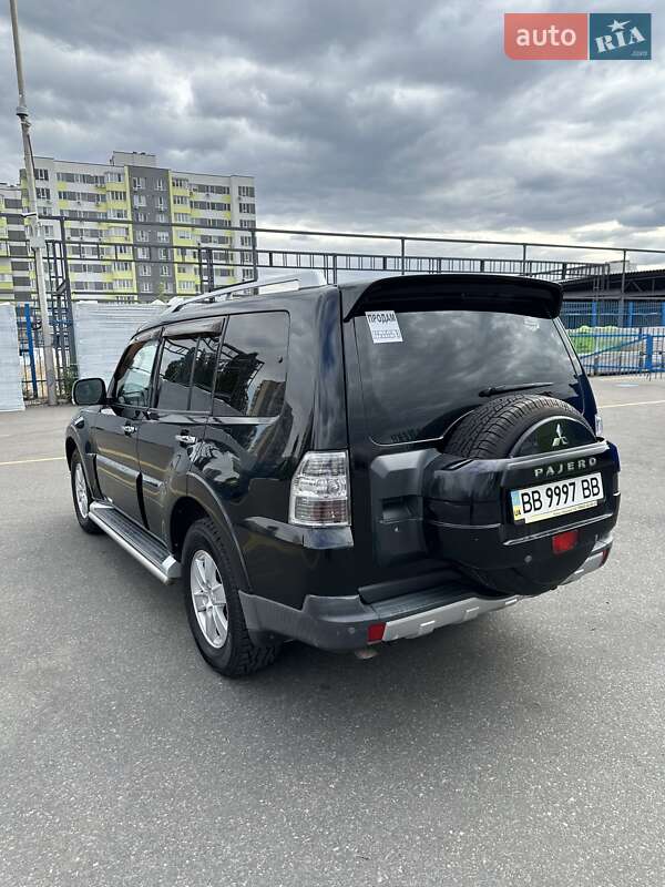 Внедорожник / Кроссовер Mitsubishi Pajero 2007 в Черкассах фото 5 Внедорожник / Кроссовер Mitsubishi Pajero 2007 в Черкассах