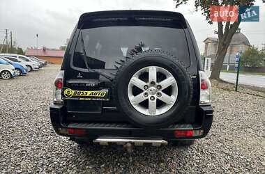 Внедорожник / Кроссовер Mitsubishi Pajero 2001 в 