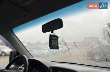Внедорожник / Кроссовер Mitsubishi Pajero 2001 в 