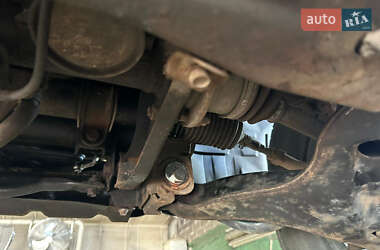 Внедорожник / Кроссовер Mitsubishi Pajero 2004 в 