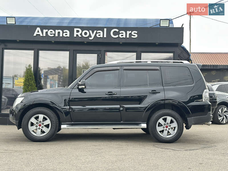 Внедорожник / Кроссовер Mitsubishi Pajero 2008 в Харькове