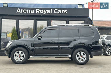 Внедорожник / Кроссовер Mitsubishi Pajero 2008 в 